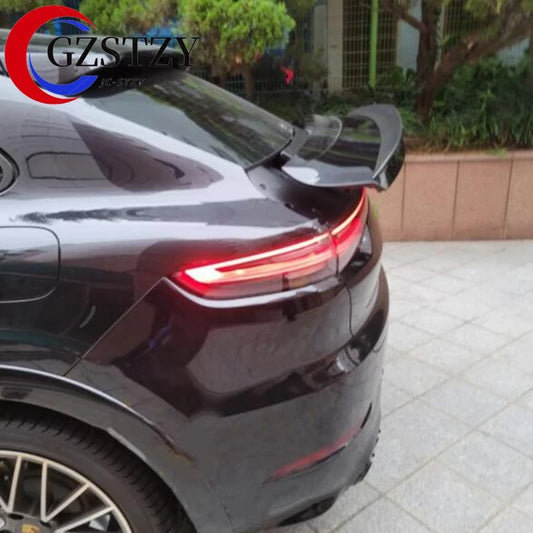 Aileron arrière Porsche Cayenne Coupé en carbone véritable – Finition prestige (2019–2023)