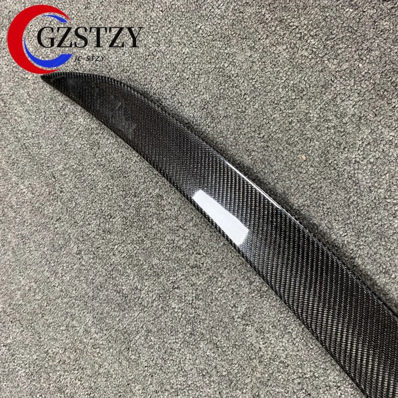 Aileron arrière Porsche Cayenne Coupé en carbone véritable – Finition prestige (2019–2023)