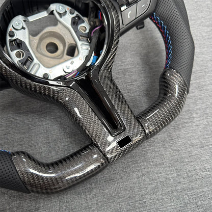 Volant BMW en fibre de carbone – Finition premium pour plateformes F & E