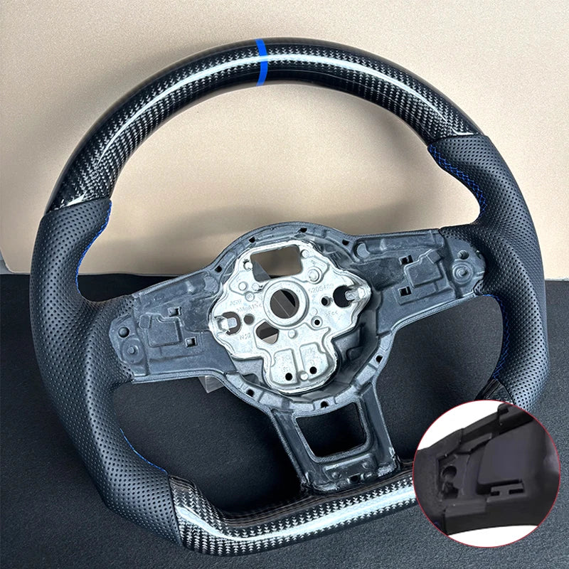 Volant Volkswagen en carbone forgé bleu véritable – Finition performance premium (Golf 7 & 7.5)